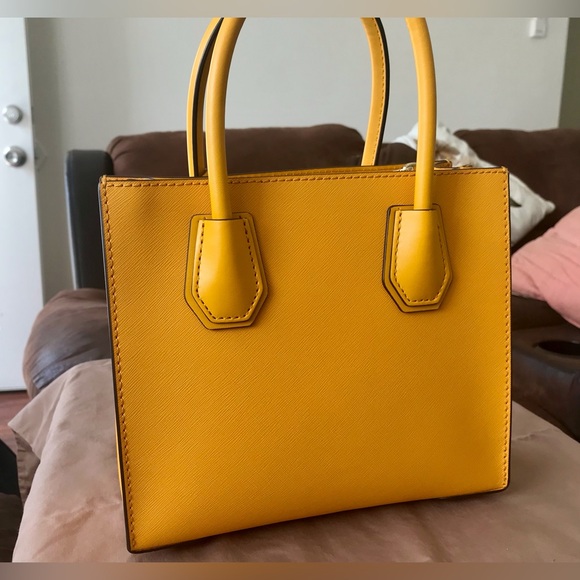 MICHAEL KORS Mercer Kors Studio Messenger bag - Picture 4 of 9